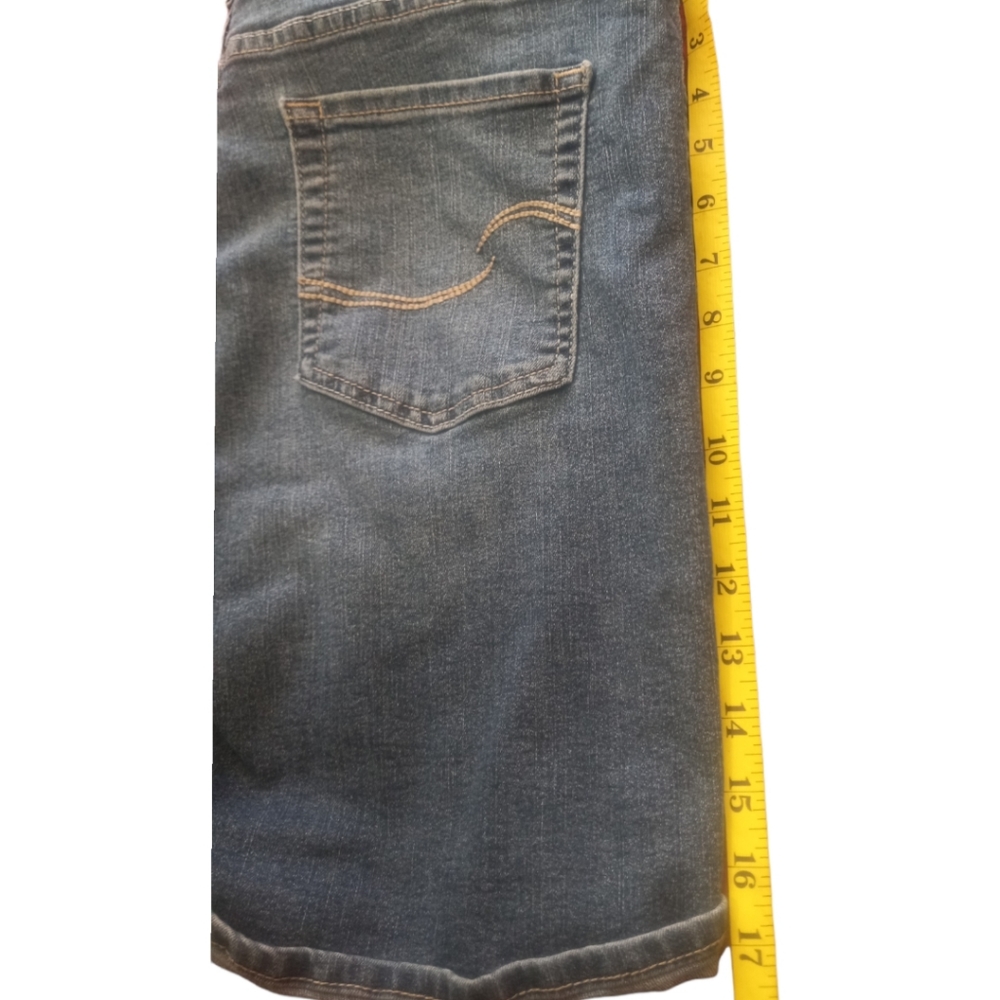 Levi's modern Bermuda shorts - Picture 6 of 10